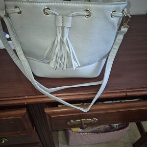 White Tassel Drawstring Crossbody Bag - Women